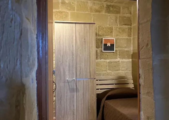 '19, Kenn L-istorja' A Remarkable 500 Years Old House Of Character Senglea