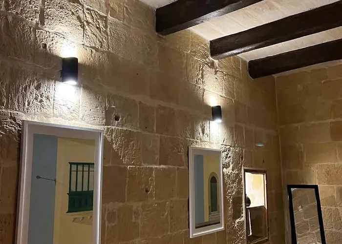 '19, Kenn L-istorja' A Remarkable 500 Years Old House Of Character * 森格莱阿