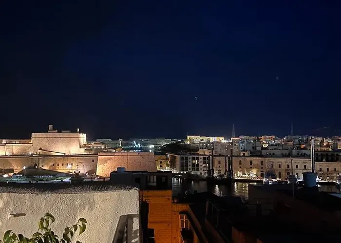 '19, Kenn L-istorja' A Remarkable 500 Years Old House Of Character Senglea