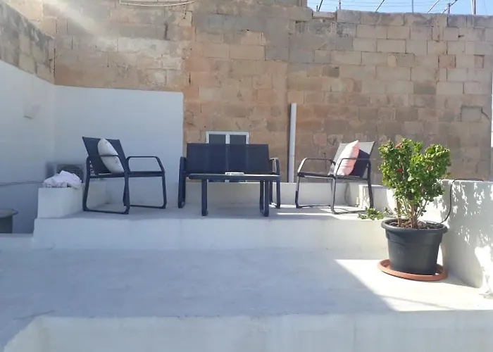 Vakantiehuis '19, Kenn L-istorja' A Remarkable 500 Years Old House Of Character Senglea