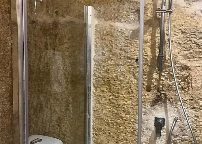 Vakantiehuis '19, Kenn L-istorja' A Remarkable 500 Years Old House Of Character *