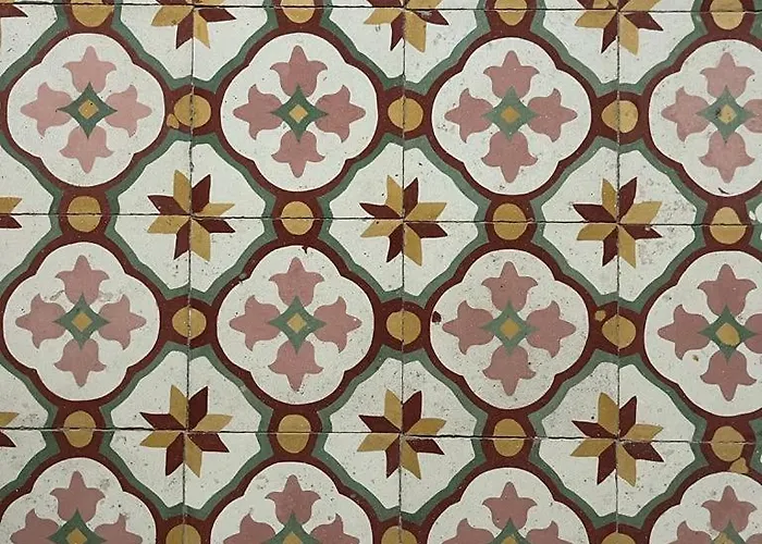 Vakantiehuis '19, Kenn L-istorja' A Remarkable 500 Years Old House Of Character